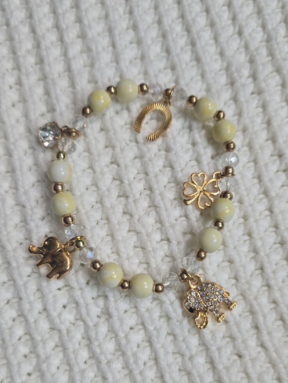 Lucky Energy Elephant & Clover Charm Beaded Bracelet Ivory Or Black
